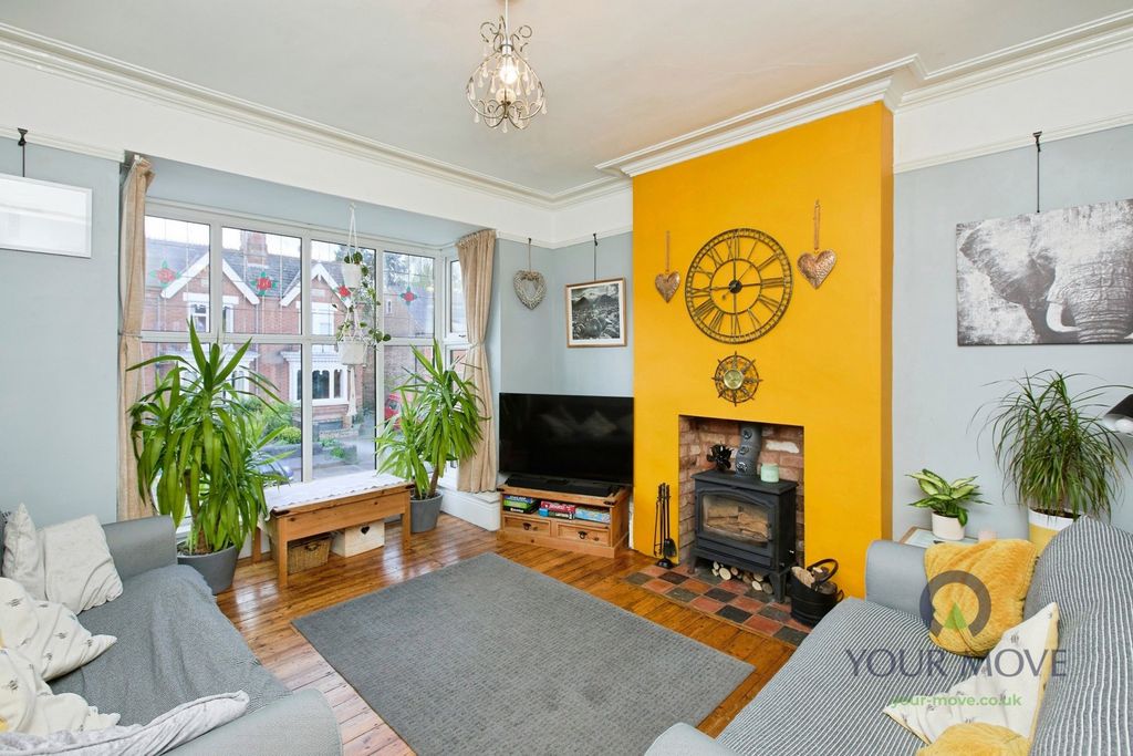 Additional image 2 of 4 bed semi-detached house for saleScalpcliffe Road, Burton-On-Trent, Staffordshire DE15