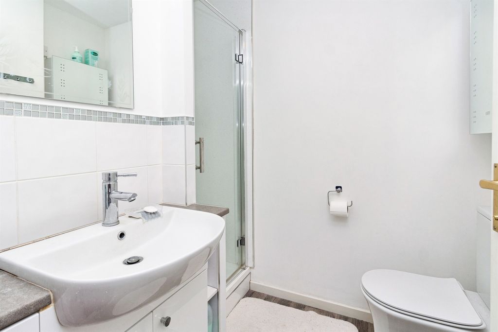 Additional image 8 of 4 bed detached house for salePulteney Drive, Stafford ST16
