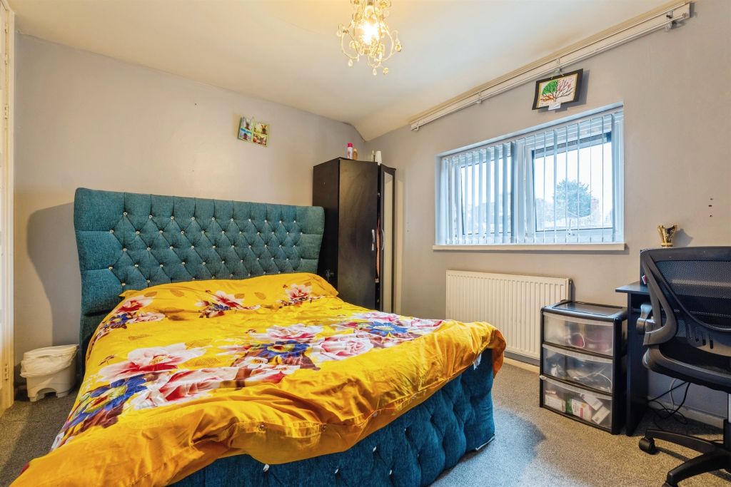 Additional image 20 of 3 bed semi-detached house for saleNew Parks Boulevard, Leicester LE3