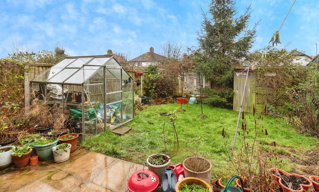 Additional image 10 of 3 bed semi-detached house for saleGlobe Avenue, Stafford ST17