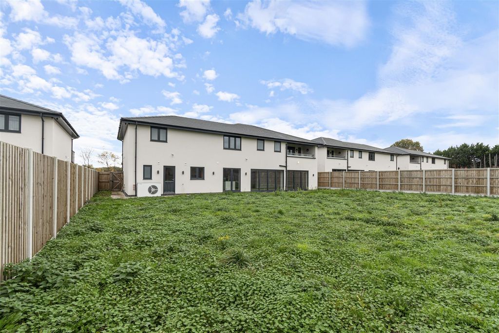 Additional image 42 of 5 bed detached house for saleHazel Lane, Walsall WS6