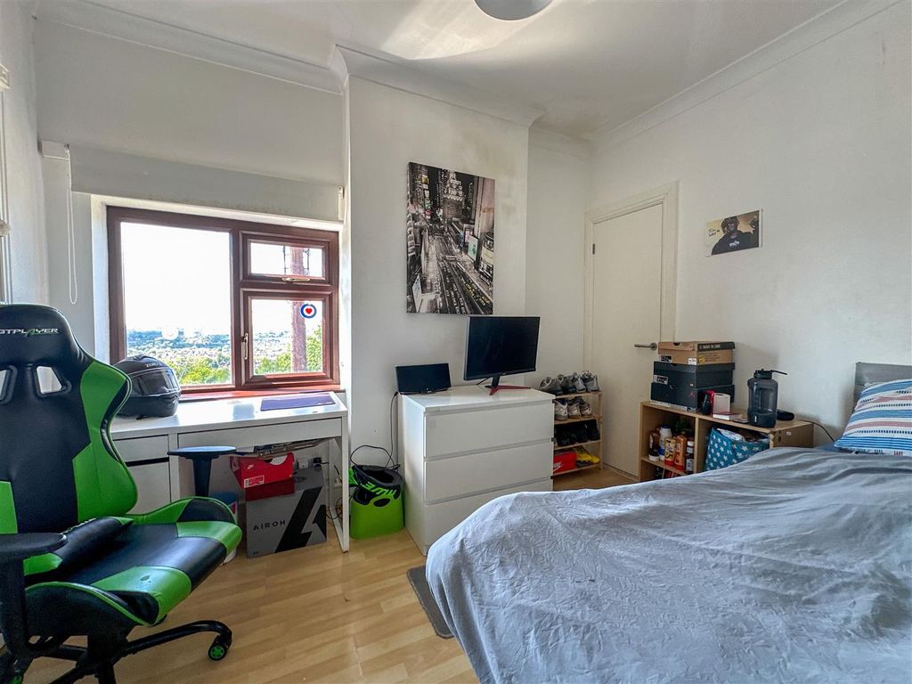 Additional image 17 of 4 bed semi-detached house for saleGreenway Bank, Stoke-On-Trent ST2