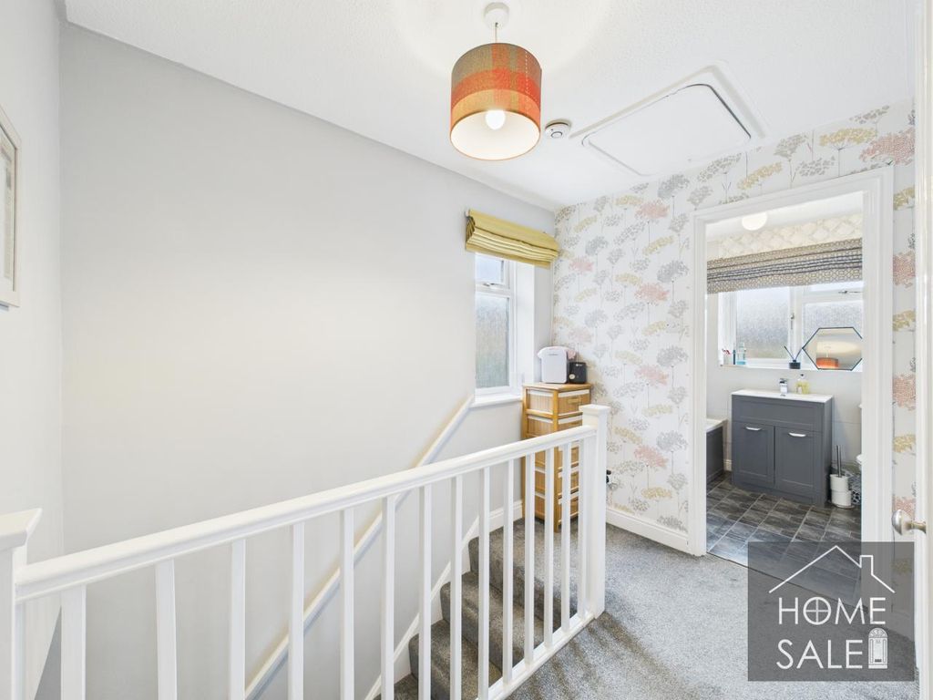 Additional image 9 of 3 bed detached house for sale5 Oak Close, Uppingham LE15