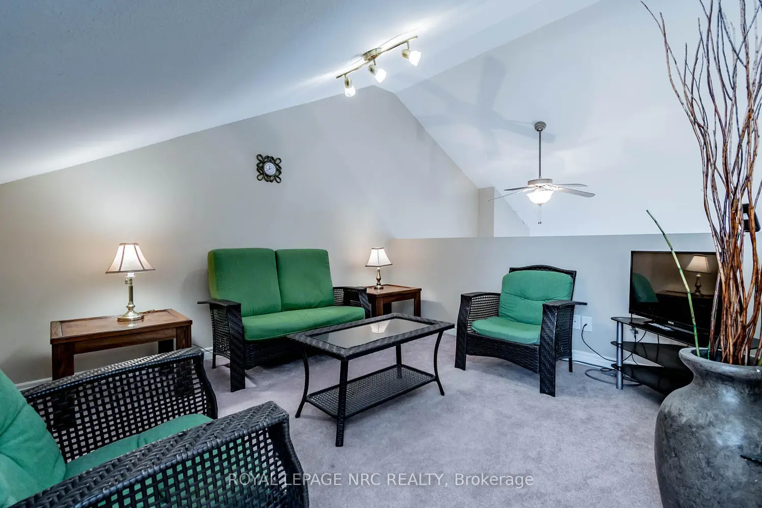 Additional image 14 of 4300 Kalar Road 15