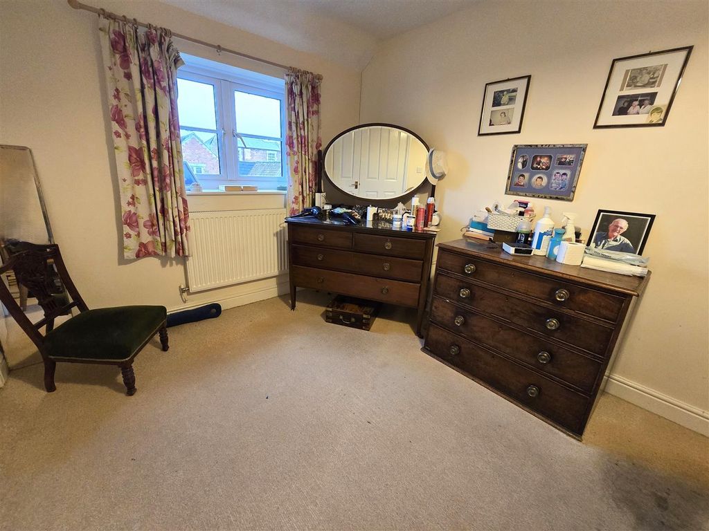 Additional image 16 of 2 bed semi-detached house for saleThe Causeway, Chippenham SN15