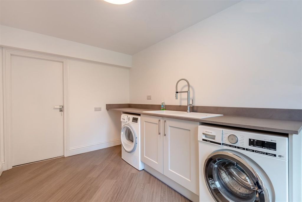 Additional image 8 of 3 bed detached house for saleWalsall Road, Sutton Coldfield B74