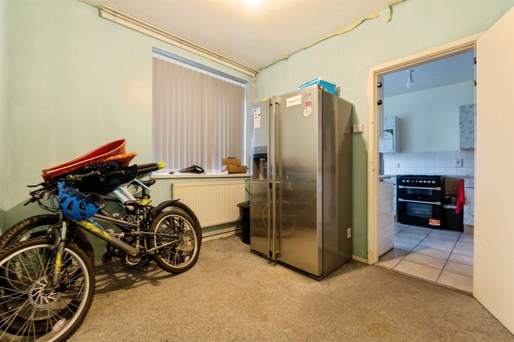 Additional image 23 of 3 bed semi-detached house for saleNew Parks Boulevard, Leicester LE3