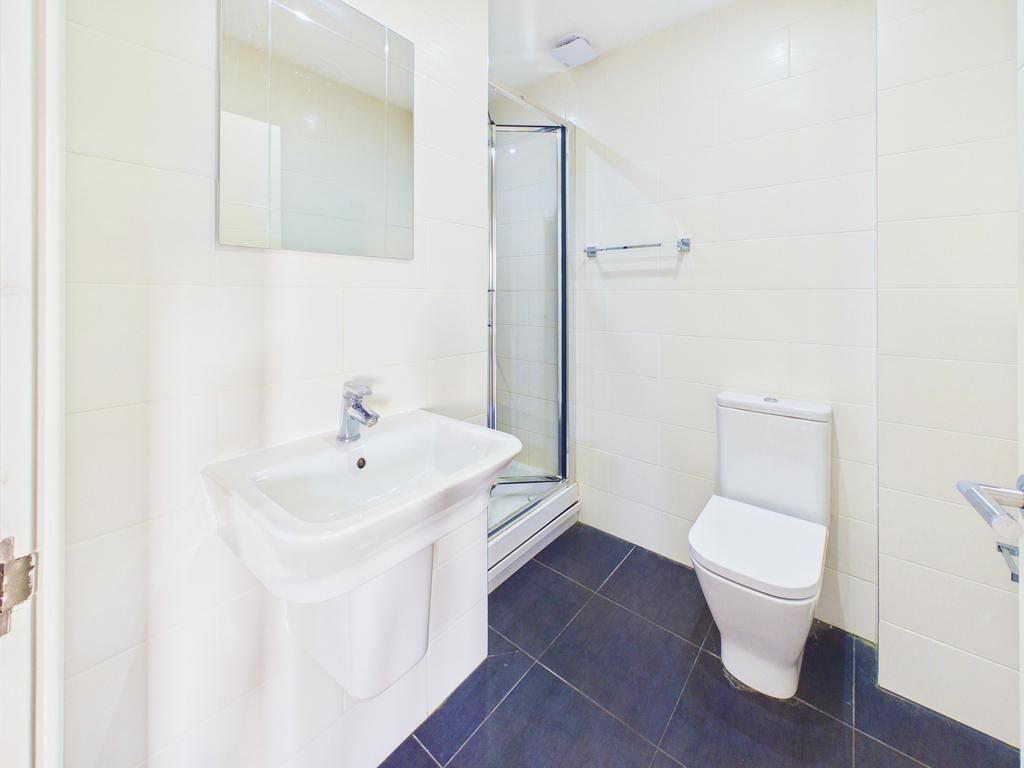 Additional image 10 of 5 bed town house for saleSangha Close, Leicester LE3