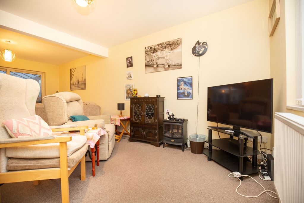 Additional image 6 of 3 bed semi-detached house for saleMancetter Road, Mancetter, Atherstone CV9