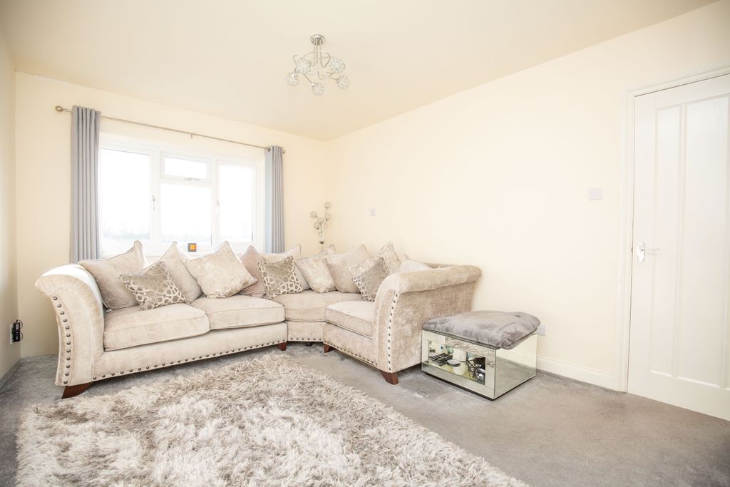 Additional image 5 of 3 bed semi-detached house for saleCrossfell, Wilnecote, Tamworth B77