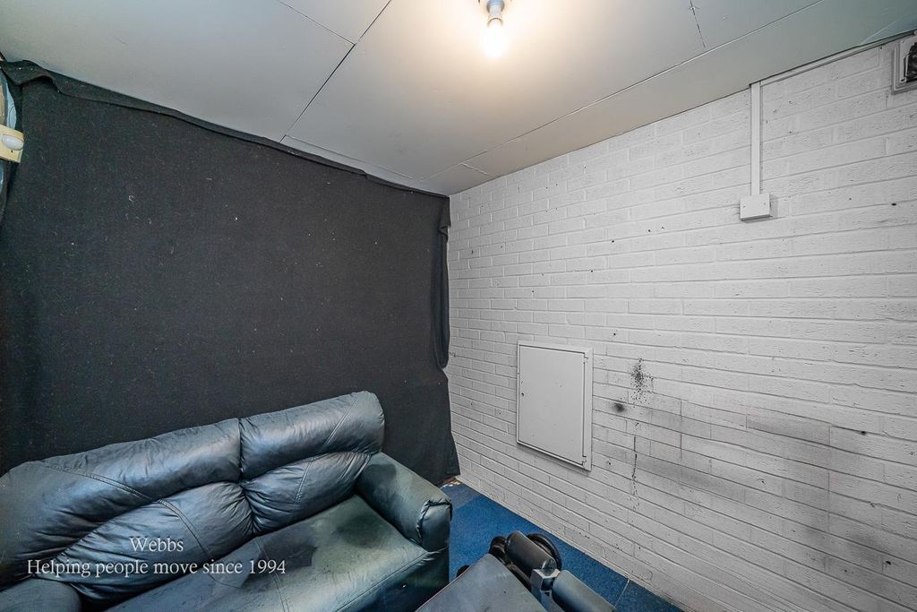 Additional image 14 of 2 bed semi-detached house for salePenderell Close, Featherstone, Wolverhampton WV10