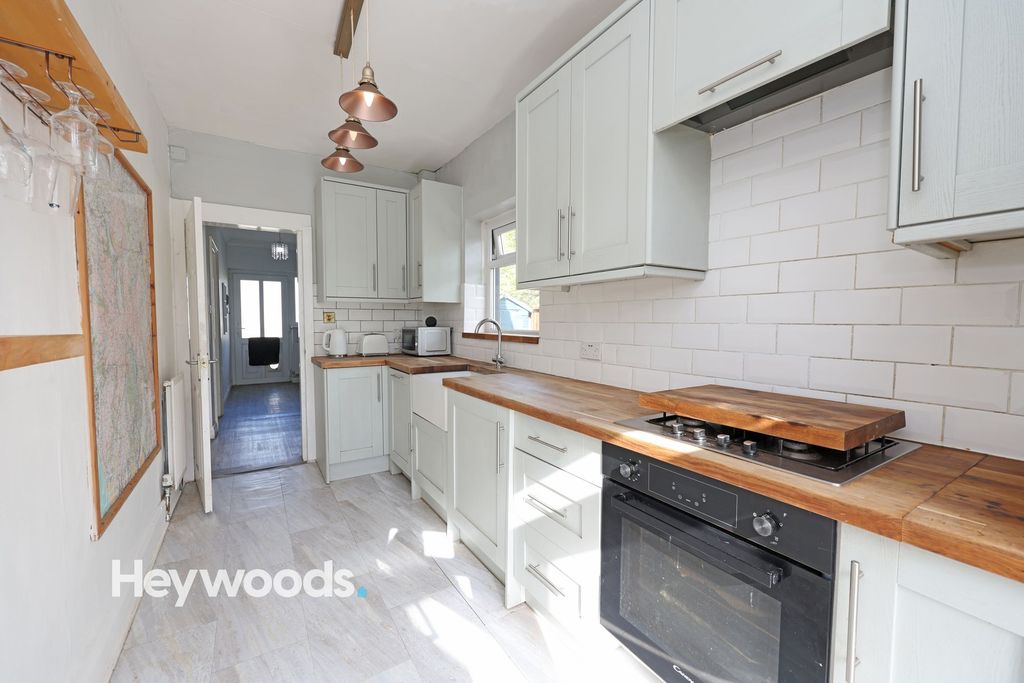 Additional image 4 of 3 bed semi-detached house for saleSeabridge Road, Newcastle ST5