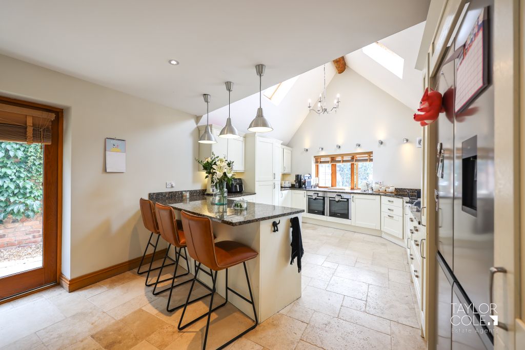 Additional image 8 of 6 bed detached house for saleBotts Lane, Appleby Magna, Swadlincote DE12