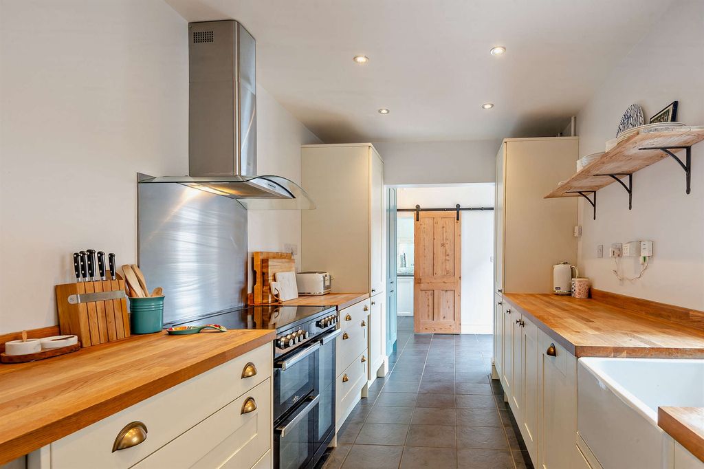 Additional image 11 of 3 bed terraced house for saleKings Road, Stamford PE9