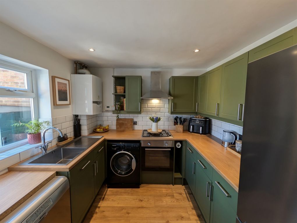 Additional image 7 of 3 bed semi-detached house for saleLe Marchant Close, Devizes SN10