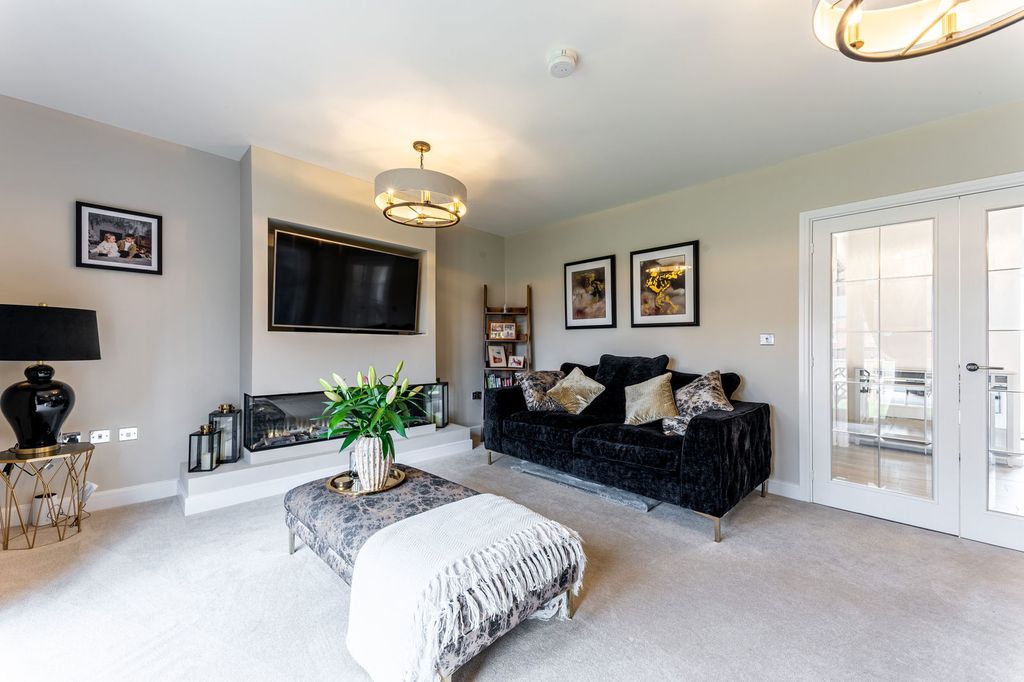 Additional image 14 of 5 bed detached house for saleMason Avenue, Lichfield WS14