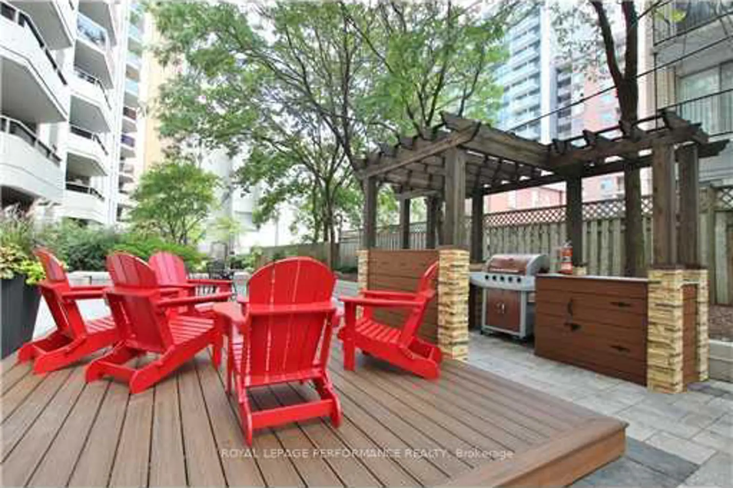 Additional image 14 of 470 Laurier Avenue 1701