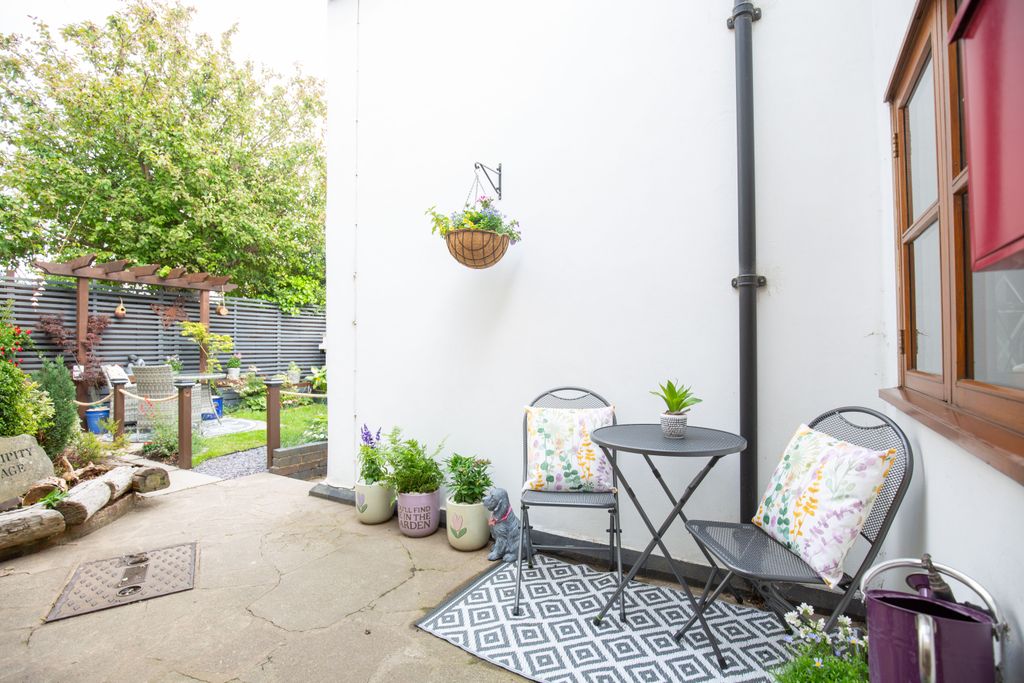 Additional image 18 of 2 bed cottage for saleMain Street, Higham On The Hill CV13