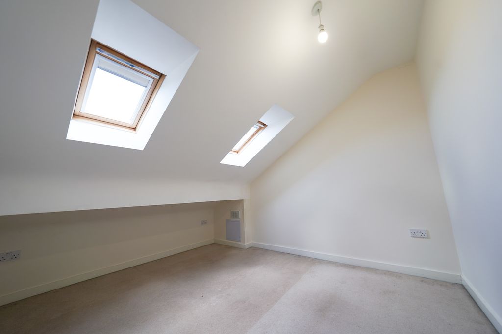 Additional image 13 of 3 bed end terrace house for saleFactory Road, Hinckley, Leicestershire LE10