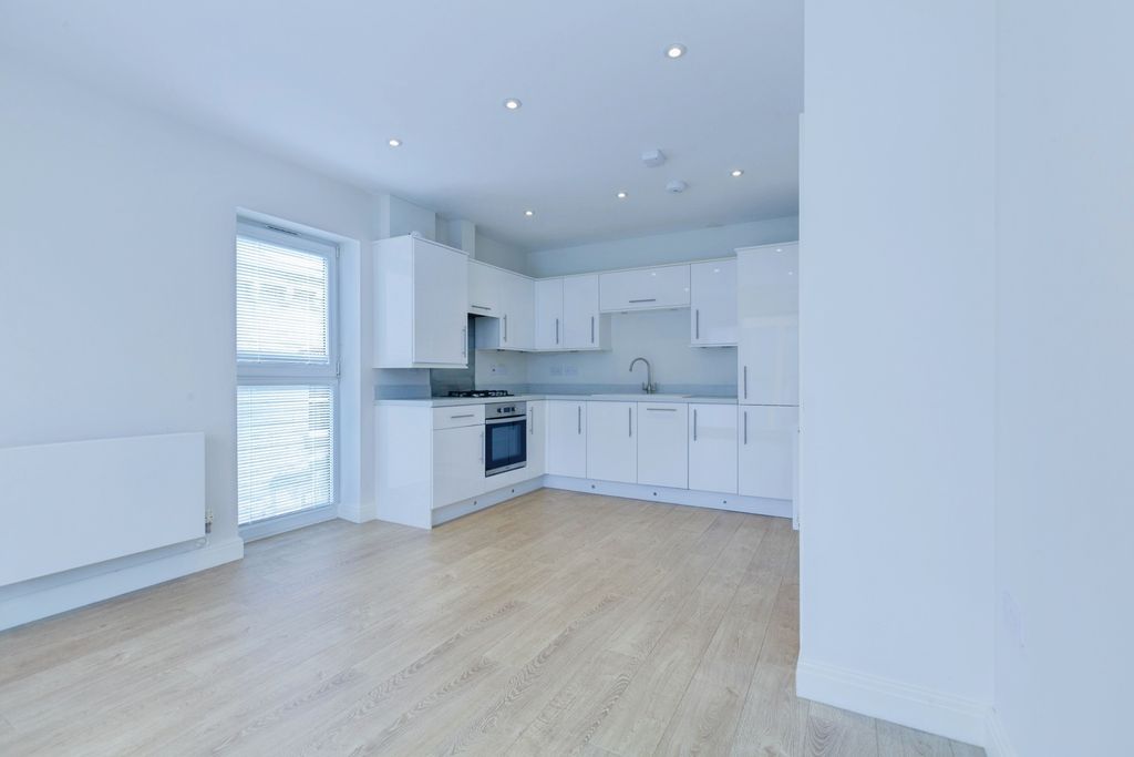 Additional image 9 of 1 bed flat for saleDe Montfort Street, Leicester, Leicestershire LE1