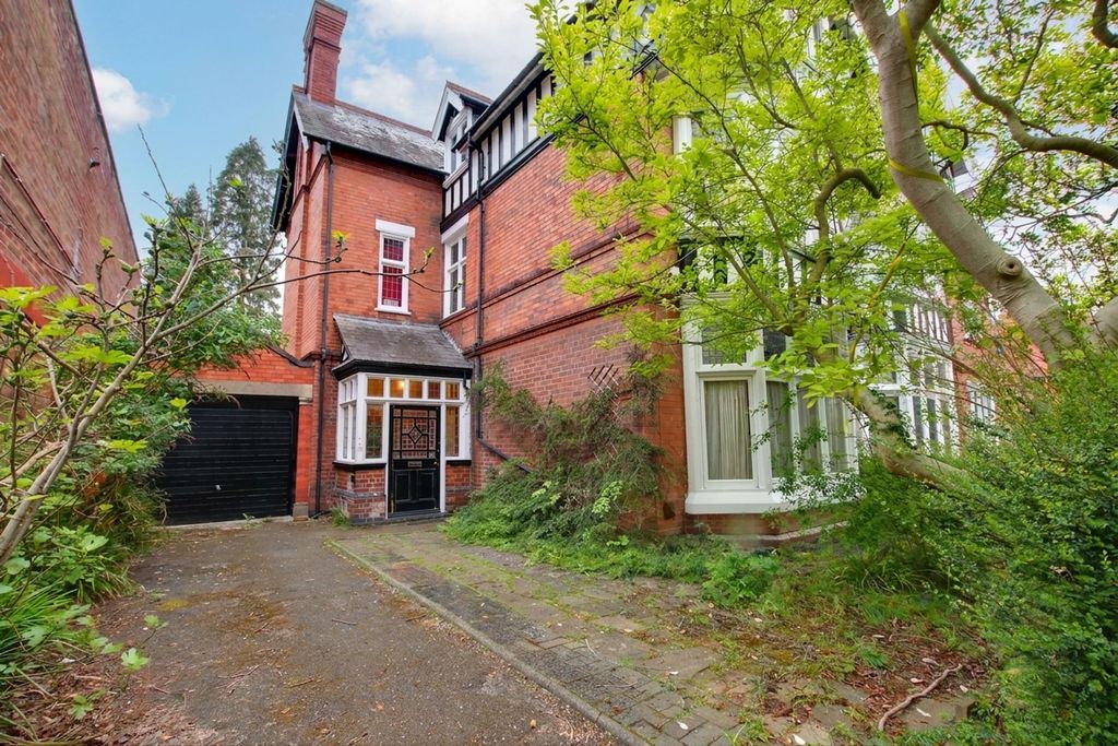 Additional image 36 of 6 bed semi-detached house for saleSt. Johns Road, Leicester LE2