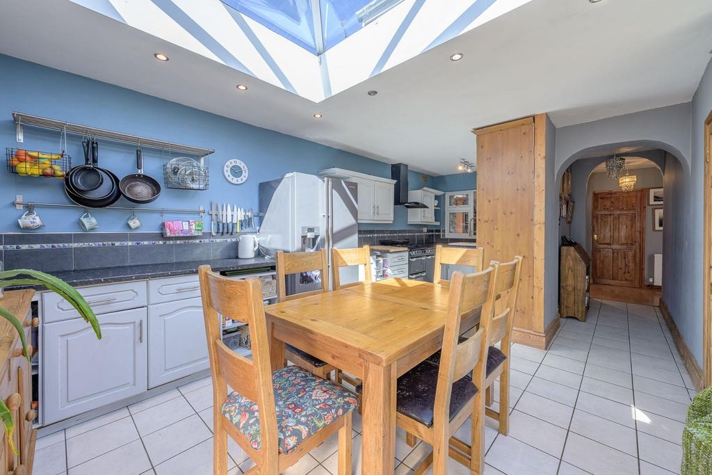 Additional image 4 of 4 bed property for saleSandringham Road, Wombourne, Wolverhampton WV5