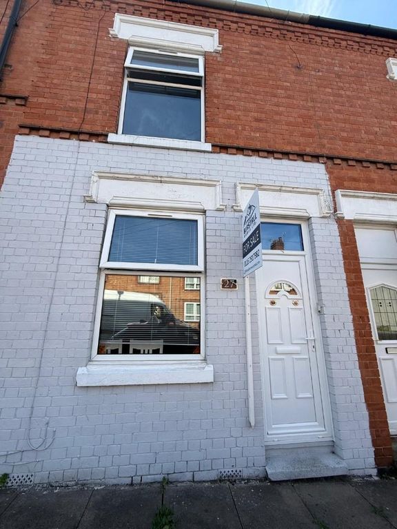 3 bed terraced house for saleAlma Street, Leicester LE3