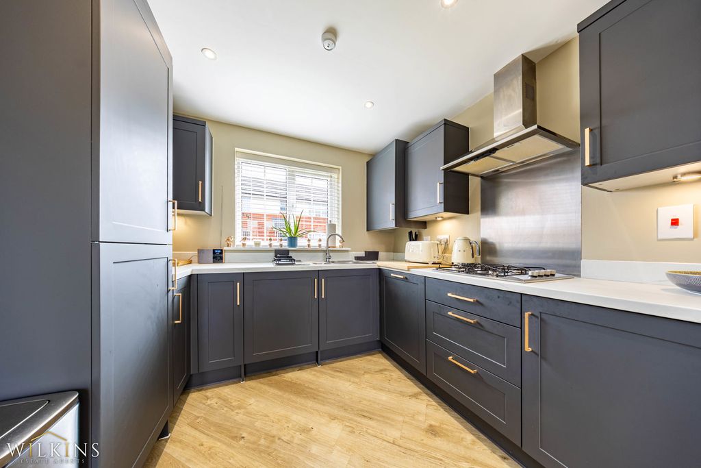 Additional image 6 of 3 bed semi-detached house for saleDere Close, Two Gates, Tamworth, Staffordshire B77