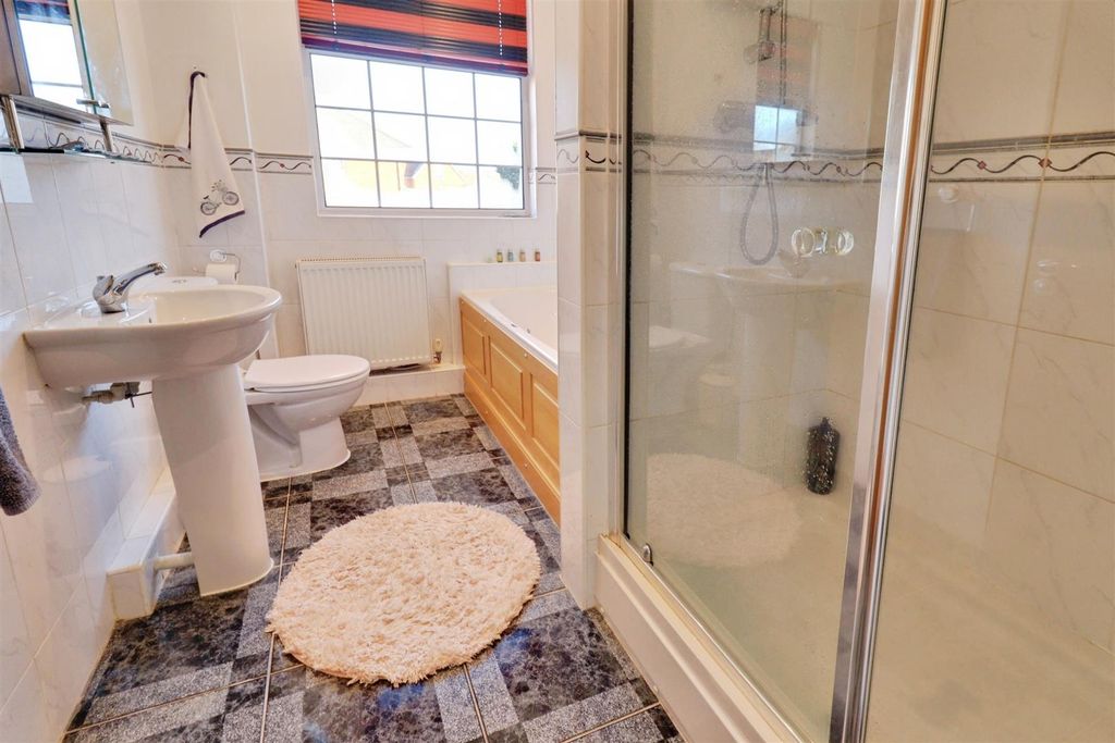 Additional image 33 of 3 bed flat for saleBrackenwood Mews, Weston, Crewe CW2