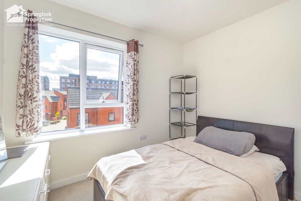 Additional image 11 of 4 bed town house for saleSoar Lane, Leicester, Leicestershire LE3