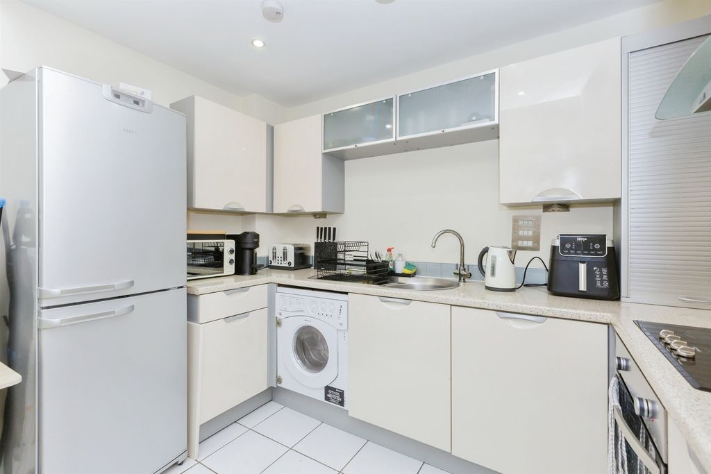 Additional image 13 of 1 bed flat for saleWestern Road, Leicester LE3