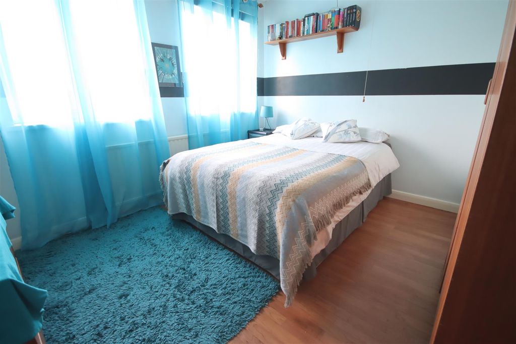 Additional image 12 of 5 bed semi-detached house for saleHardens Close, Chippenham SN15