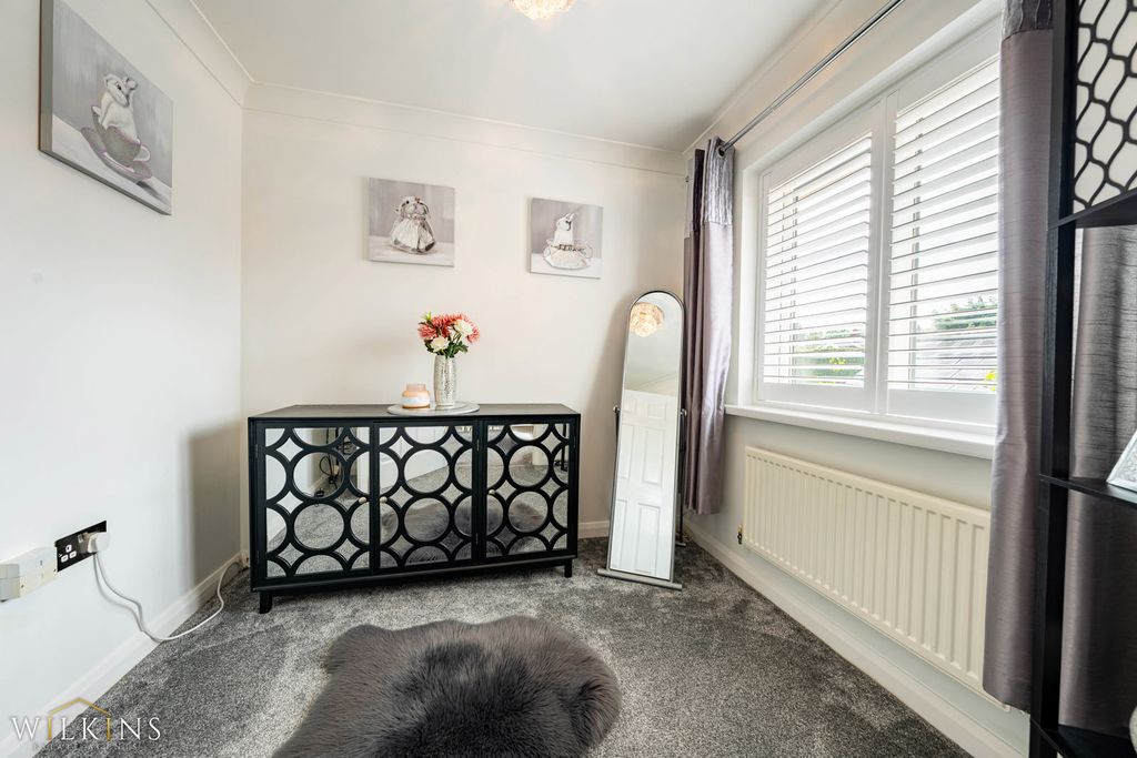 Additional image 21 of 4 bed detached house for saleField Close, Kettlebrook, Tamworth, Staffordshire B77