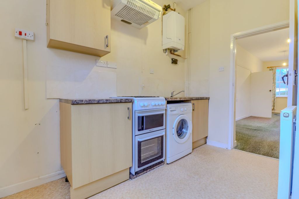 Additional image 17 of 7 bed detached house for saleWestern Park Road, Leicester LE3