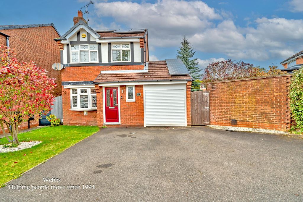 Additional image 20 of 3 bed property for saleBrook House Lane, Featherstone, Wolverhampton WV10
