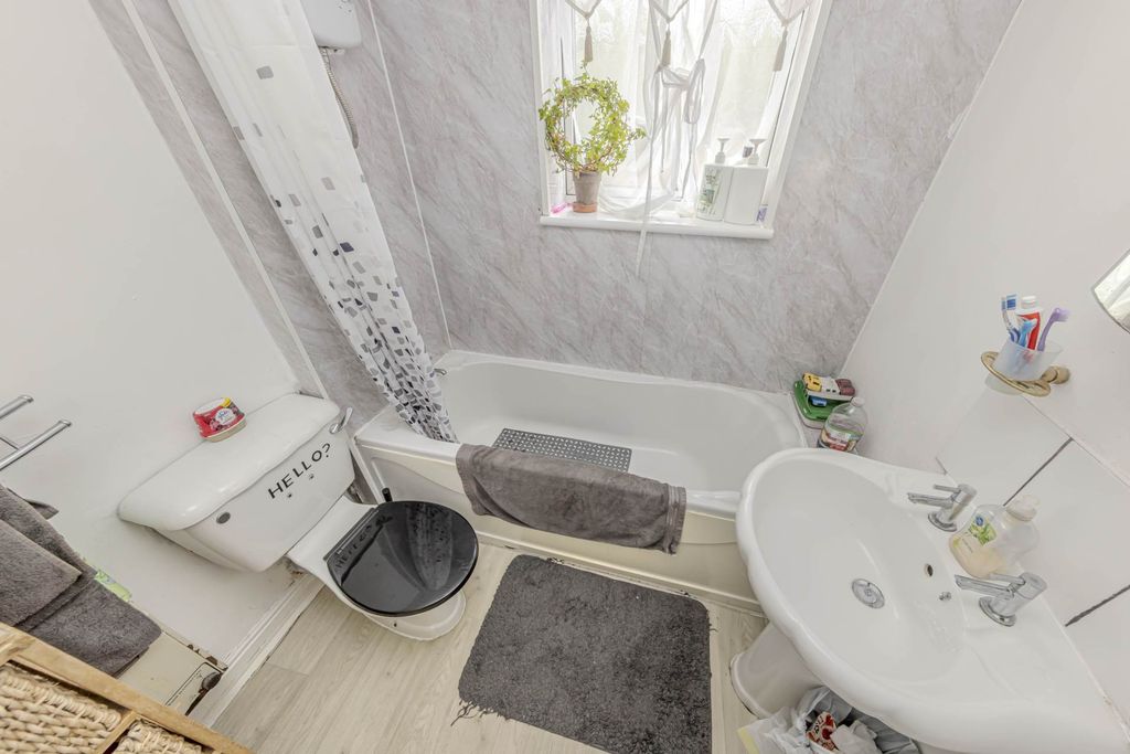 Additional image 12 of 2 bed semi-detached house for saleSutherland Avenue, Stoke On Trent ST3