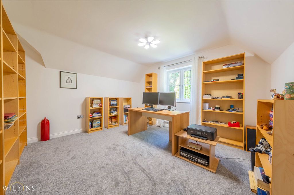 Additional image 21 of 5 bed detached house for saleGlascote Lane, Wilnecote, Tamworth, Staffordshire B77