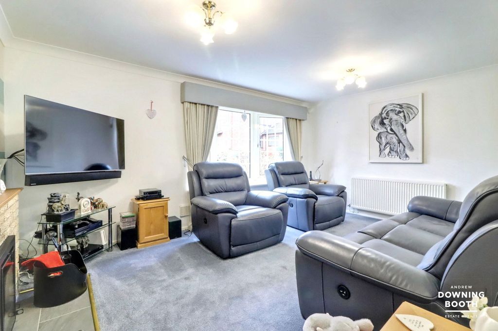 Additional image 3 of 3 bed link detached house for saleCanterbury Close, Lichfield WS13