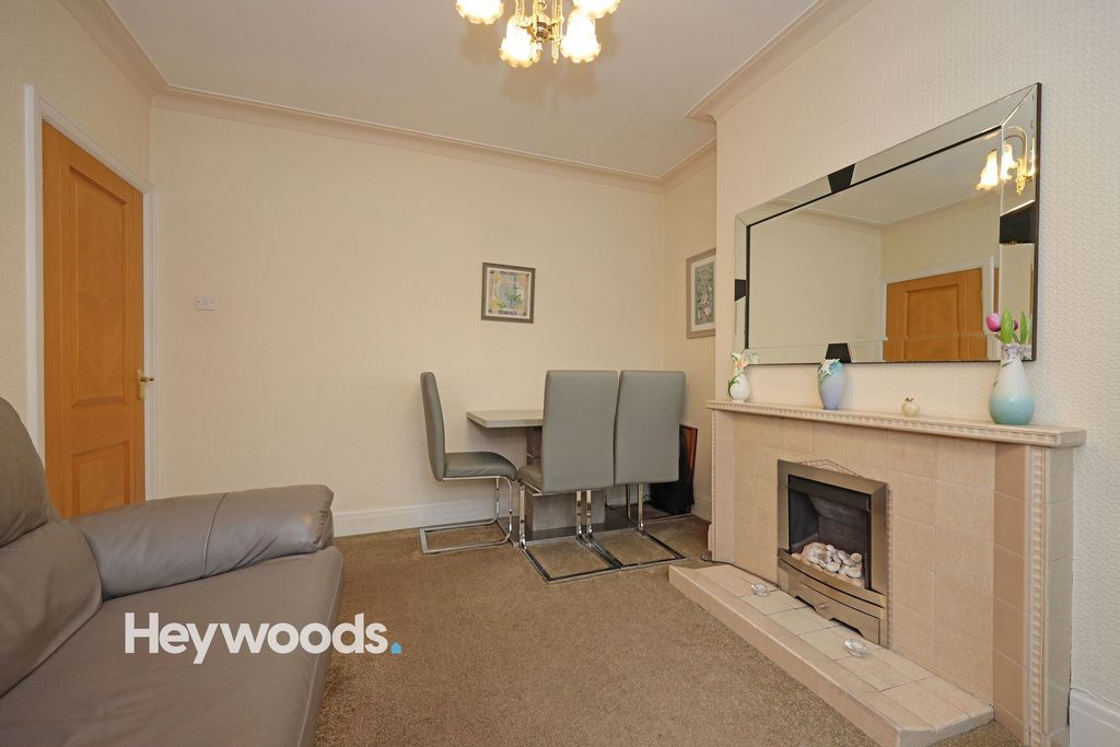 Additional image 7 of 3 bed semi-detached house for saleDimsdale Parade West, Porthill, Newcastle Under Lyme ST5