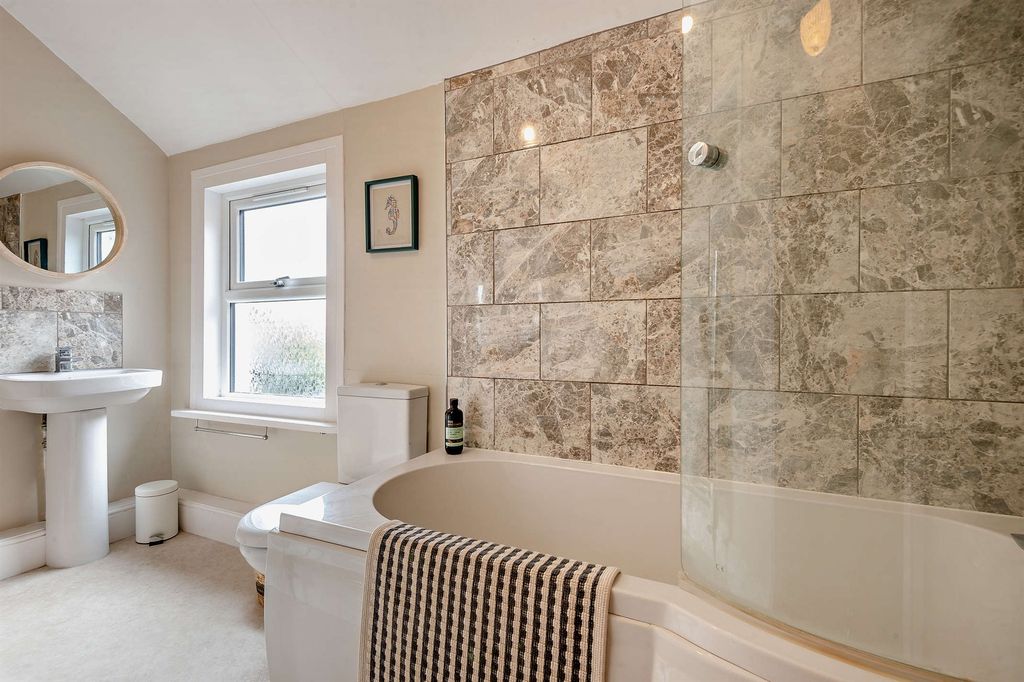 Additional image 7 of 3 bed terraced house for saleKings Road, Stamford PE9