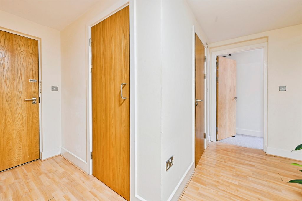 Additional image 15 of 2 bed flat for saleEast Street, Leicester LE1