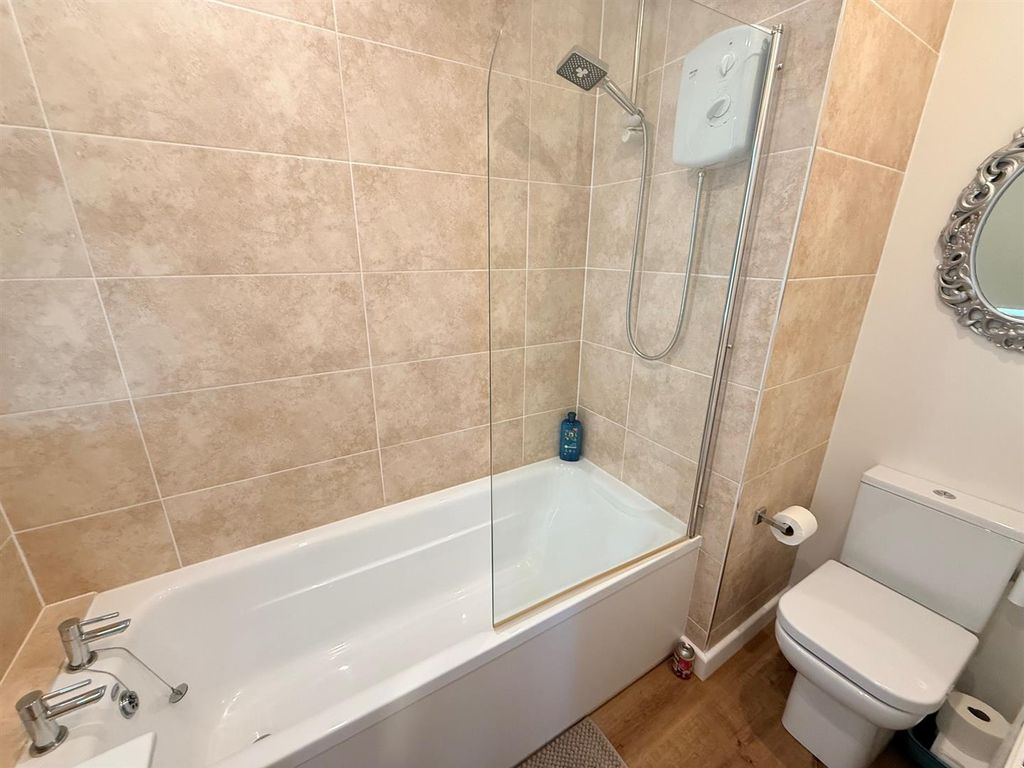 Additional image 14 of 3 bed detached bungalow for saleLaburnum Close, Kinver, Stourbridge DY7