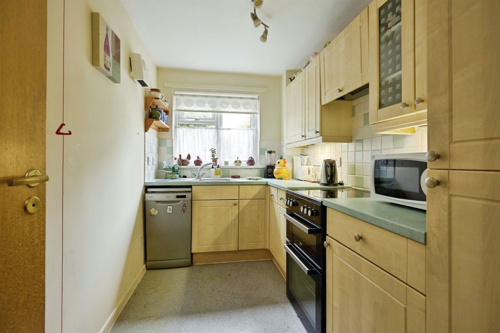 Additional image 5 of 2 bed flat for saleStratford Road, Salisbury SP1