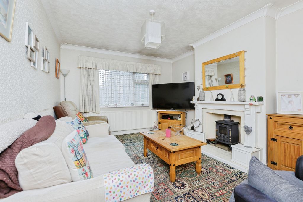 Additional image 2 of 3 bed semi-detached bungalow for saleHall Road, Leicester LE7