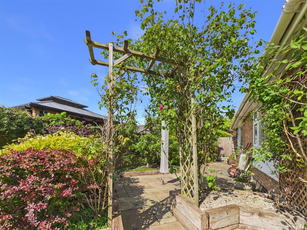 Additional image 28 of 3 bed detached house for saleElm Tree Drive, Burbage, Hinckley LE10