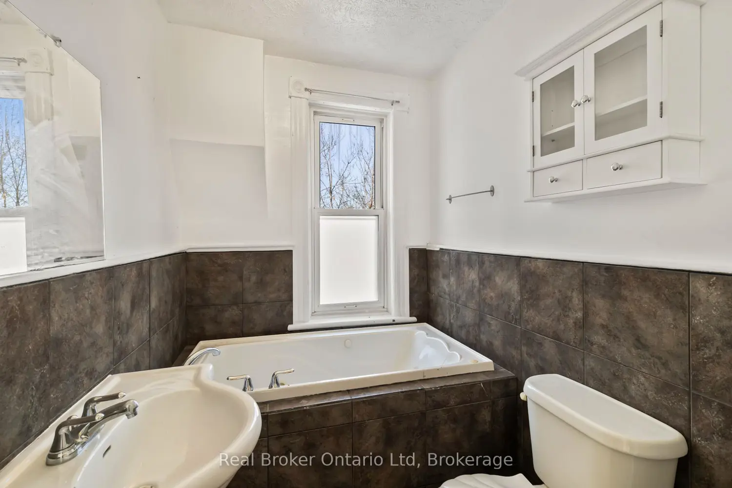Additional image 13 of 104 Isla Street