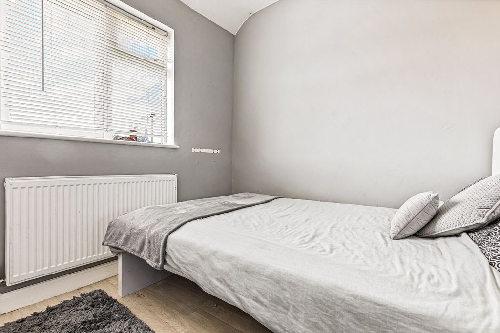 Additional image 25 of 4 bed semi-detached house for saleHallam Crescent East, Braunstone LE3