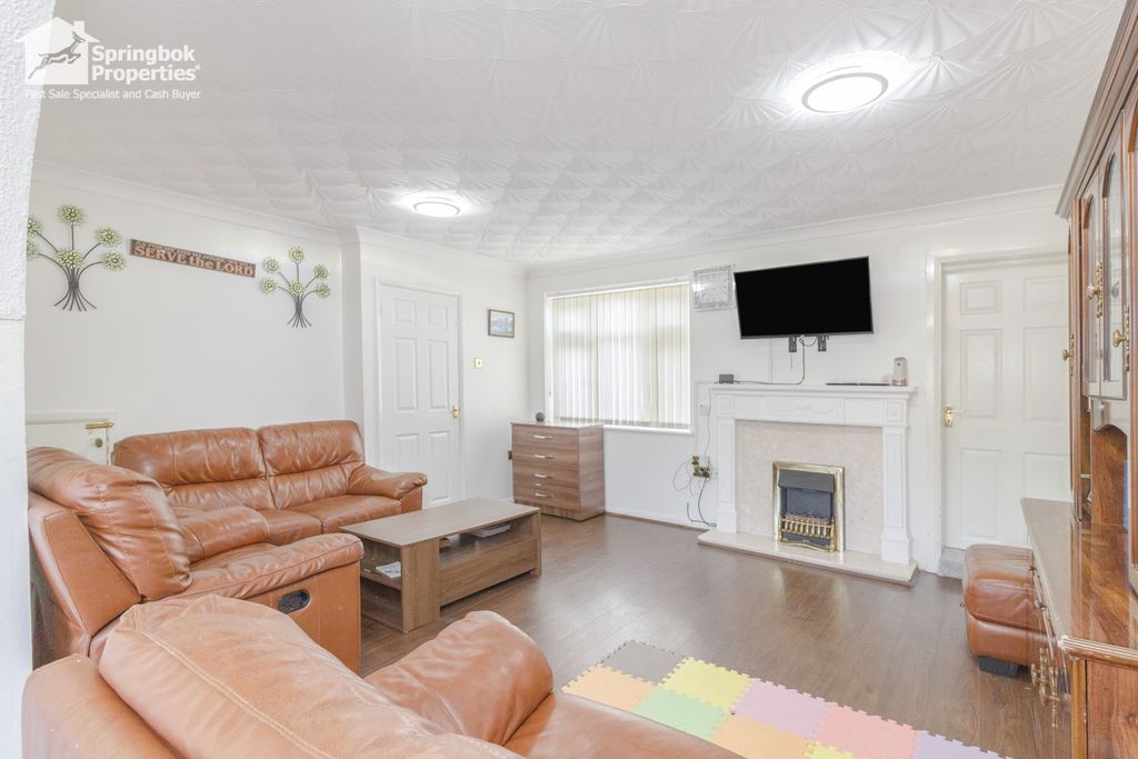 Additional image 2 of 3 bed detached house for saleHolywell Road, Leicester, Leicestershire LE2