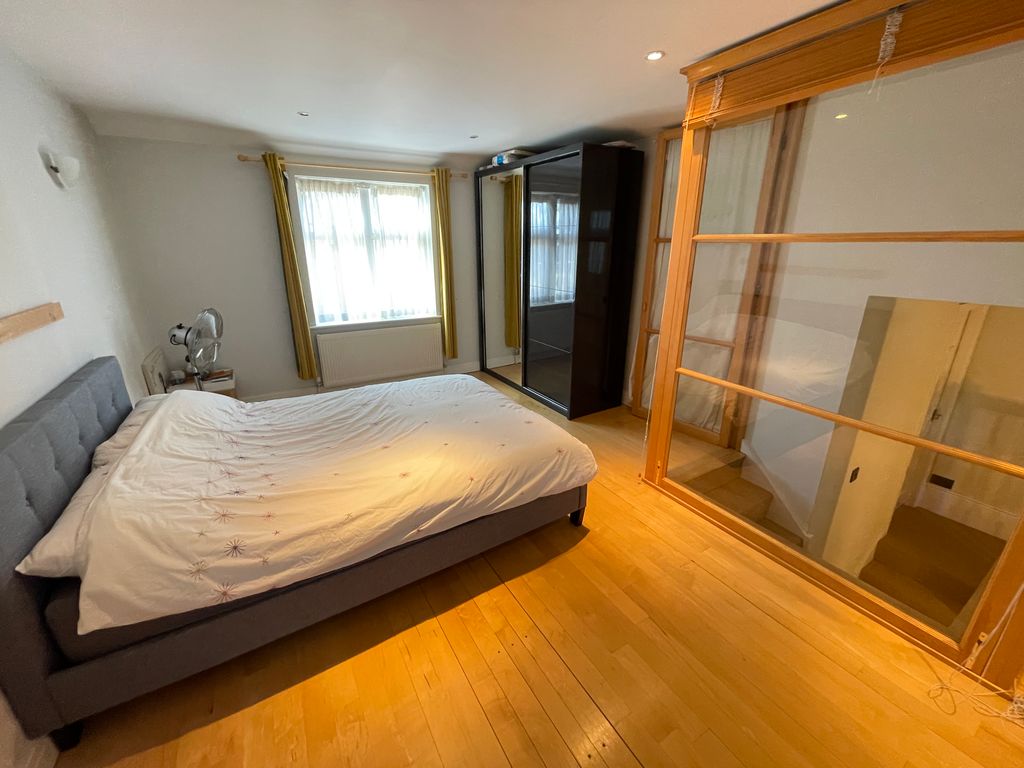 Additional image 8 of 5 bed detached house for saleGrange Lane, Thurnby LE7