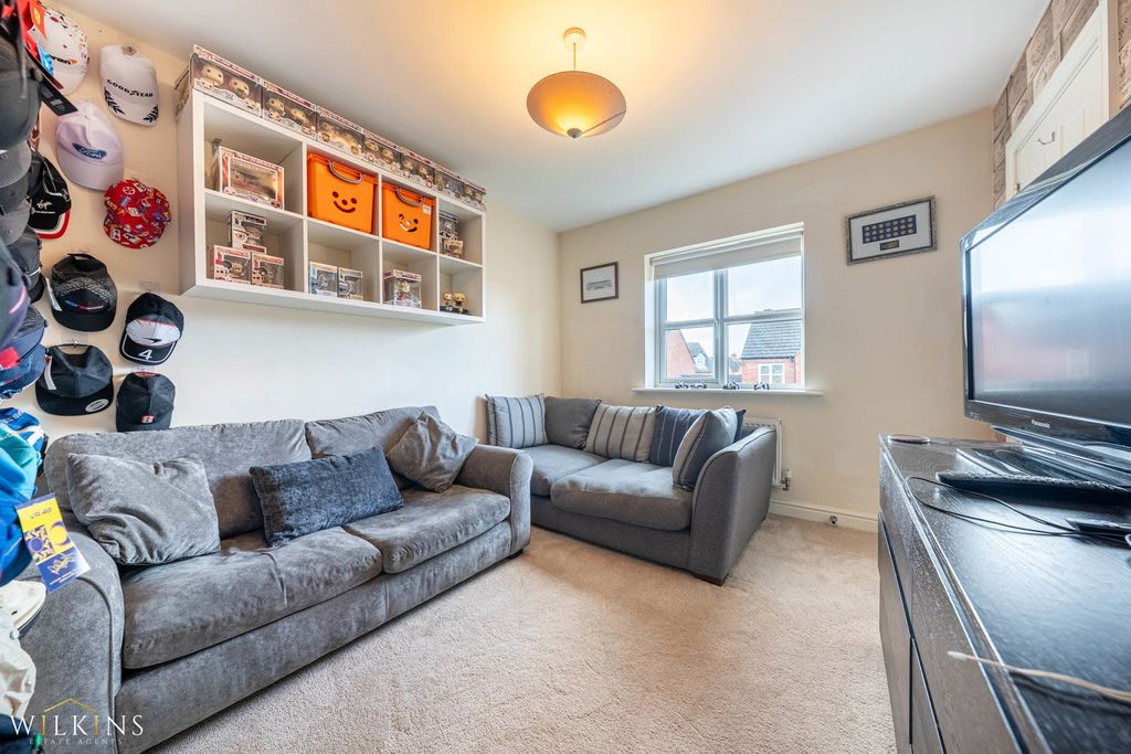 Additional image 15 of 4 bed detached house for saleLowes Drive, Tamworth, Staffordshire B77